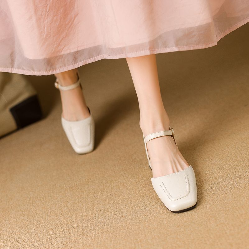 REAVE CAT 2025 Female Sandals  - Vintage And Modern Fashion 评论和价格
