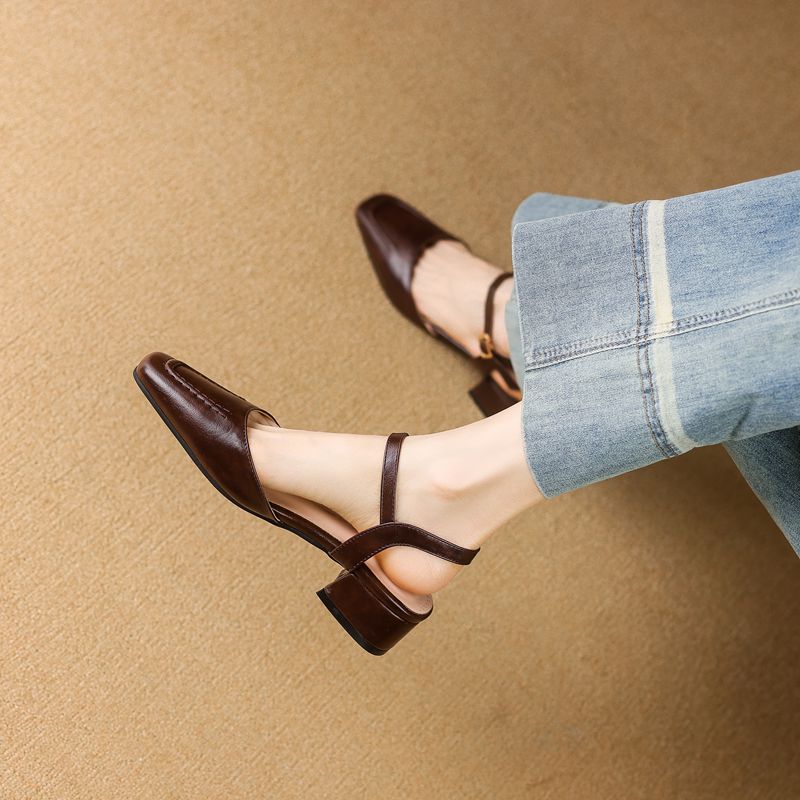 REAVE CAT 2025 Female Sandals  - Vintage And Modern Fashion 评论和价格