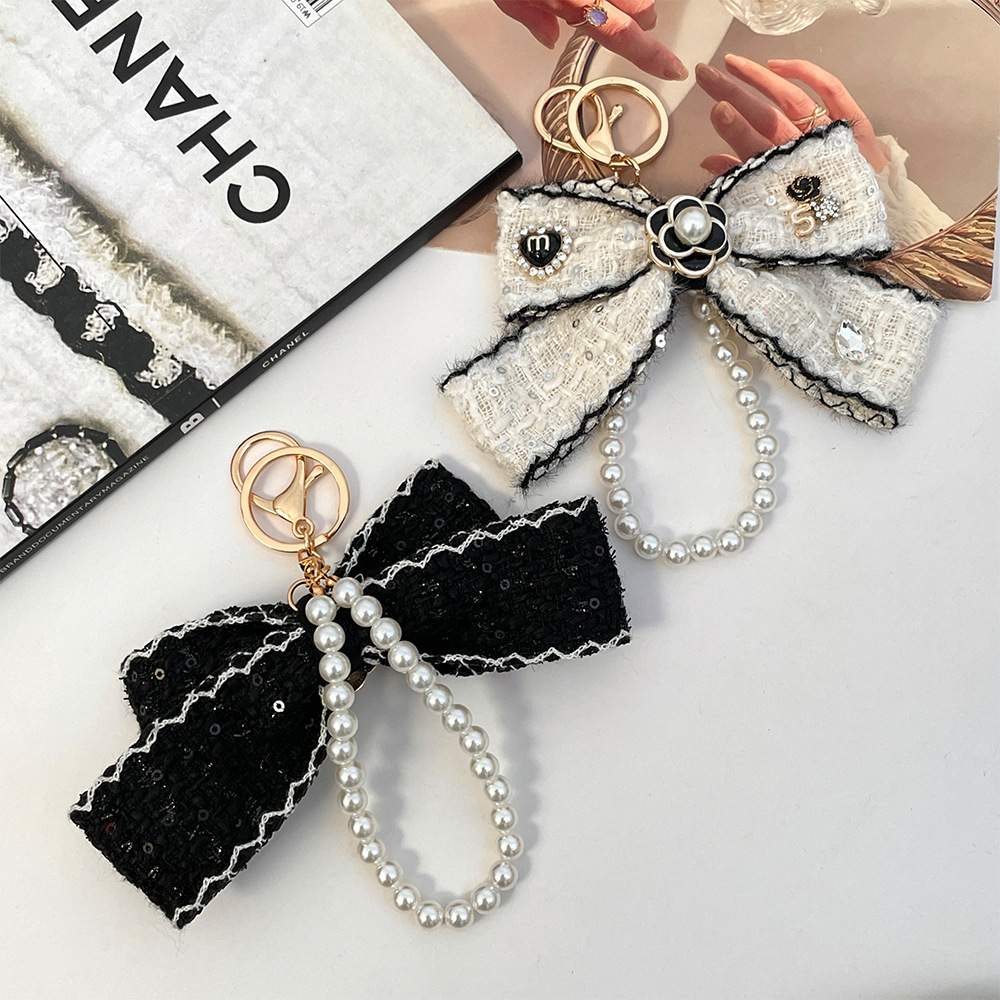2026 Women's Cloth Bowknot Key - Vintage Fashion Ornaments 评论和价格