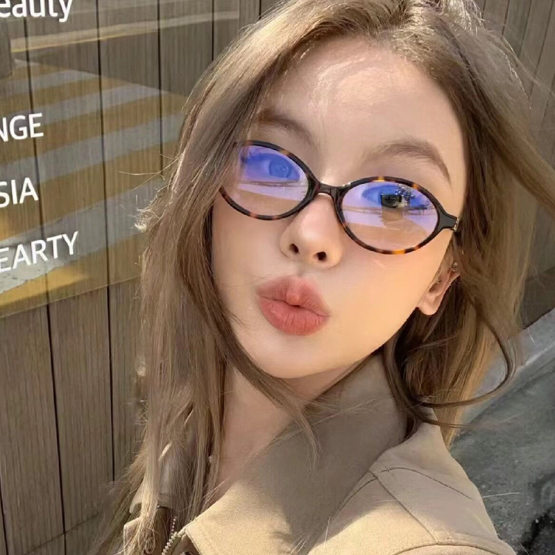 Vintage Oval Sunglasses Women  - Vintage Fashion Brands 评论和价格