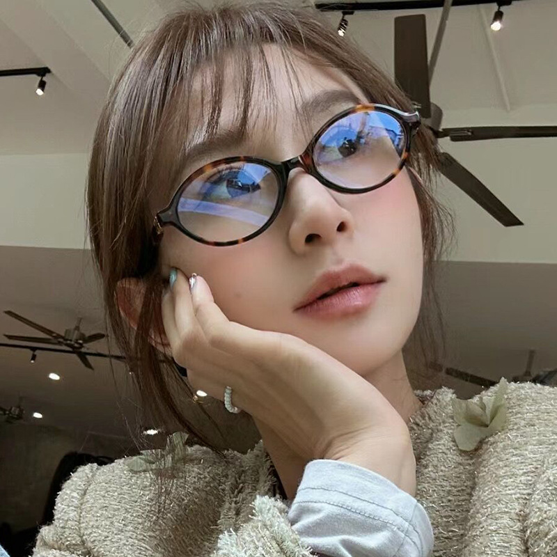 Vintage Oval Sunglasses Women  - Vintage Fashion Brands 评论和价格