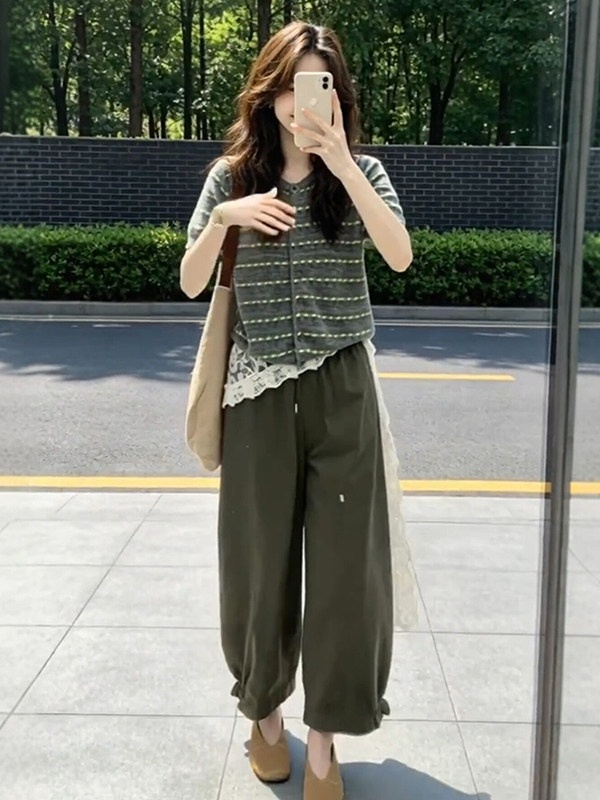 White Vintage Hong Kong Style  - Vintage Fashion Hong Kong 评论和价格