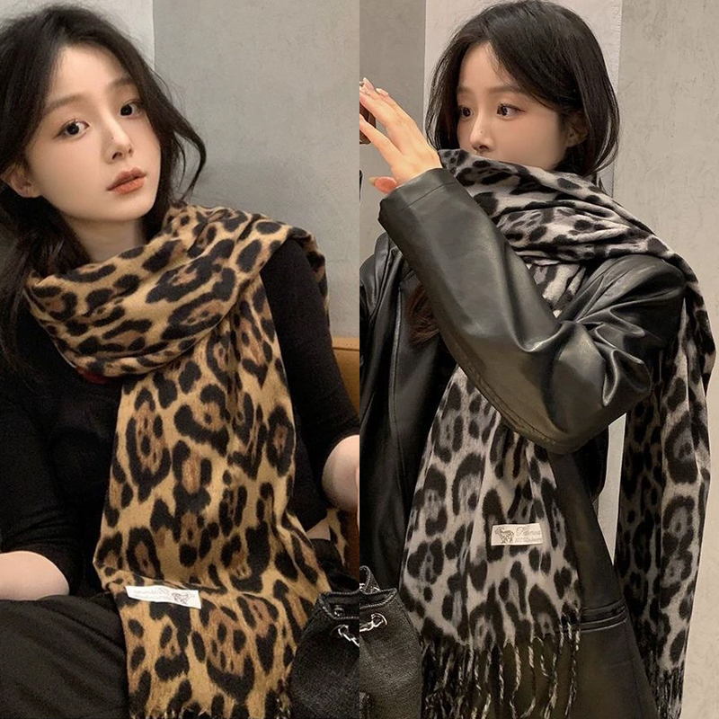 2025 New Retro Silk Leopard Pa - Vintage Fashion Patterns 评论和价格