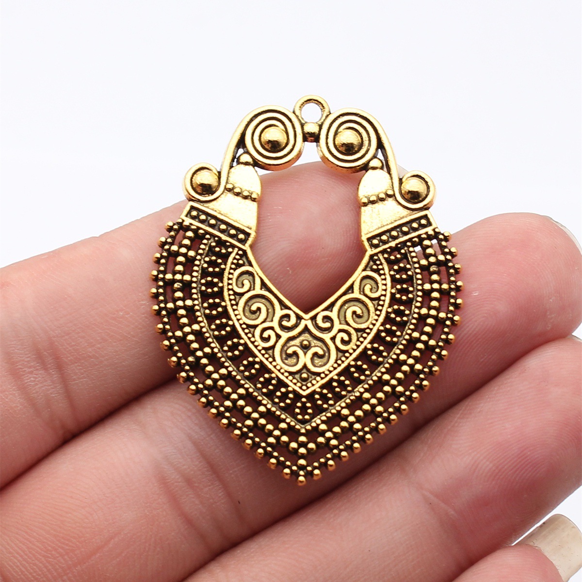 8pcs 48x37mm(1.89x1.46inch) 2  - Vintage Fashion Earrings 评论和价格