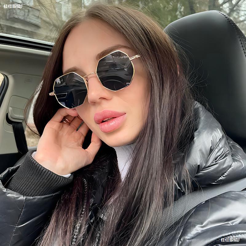 Square Polygon Metal Sunglasse - Vintage Fashion Brands 评论和价格